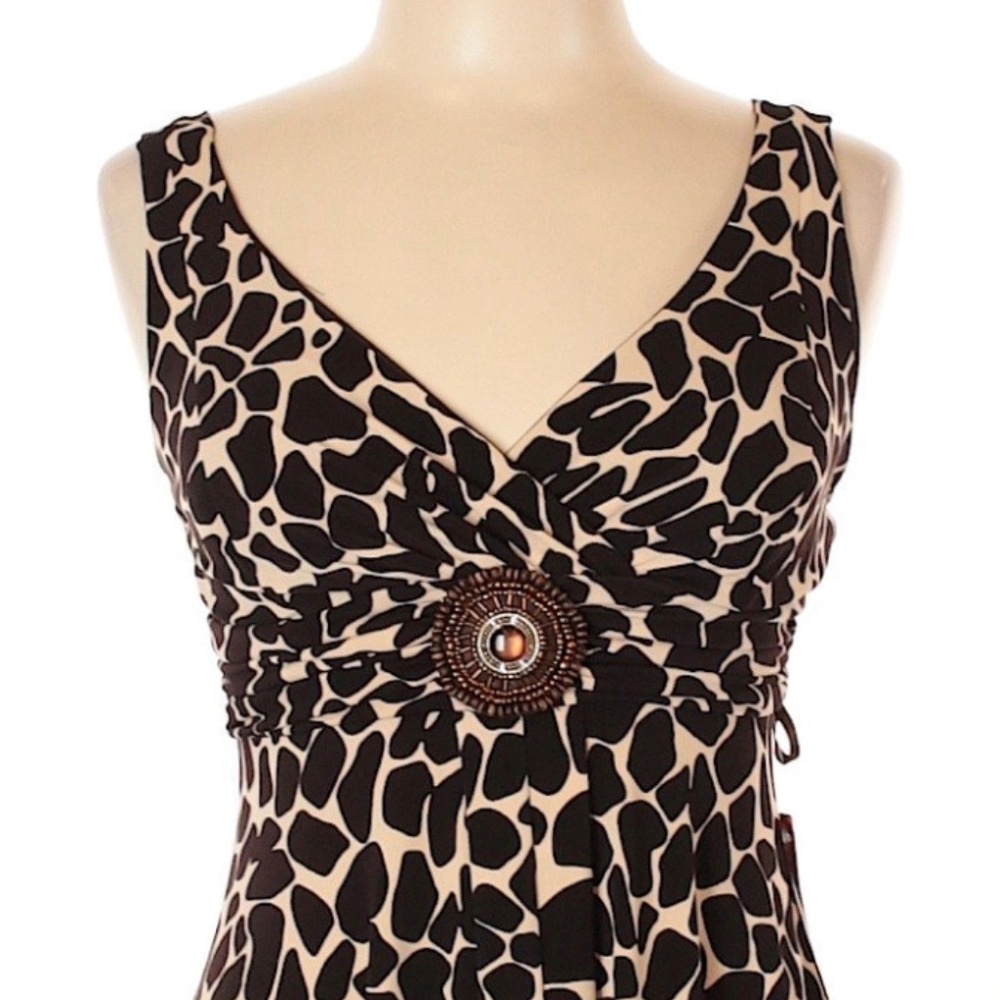 3 for $20 🛒 EN FOCUS STUDIO Sleeveles Dress